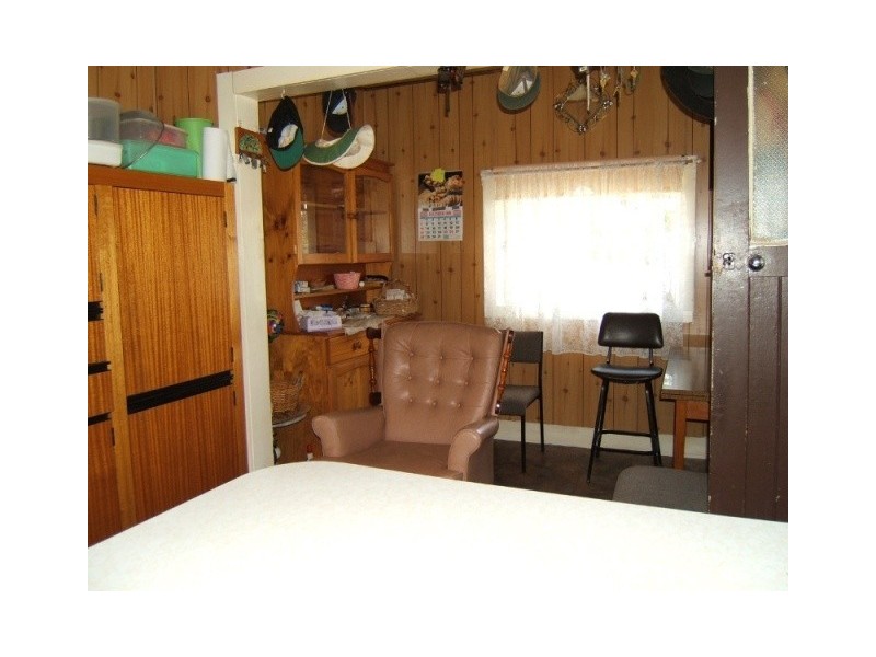 6 Queen Street, Campbell Town TAS 7210