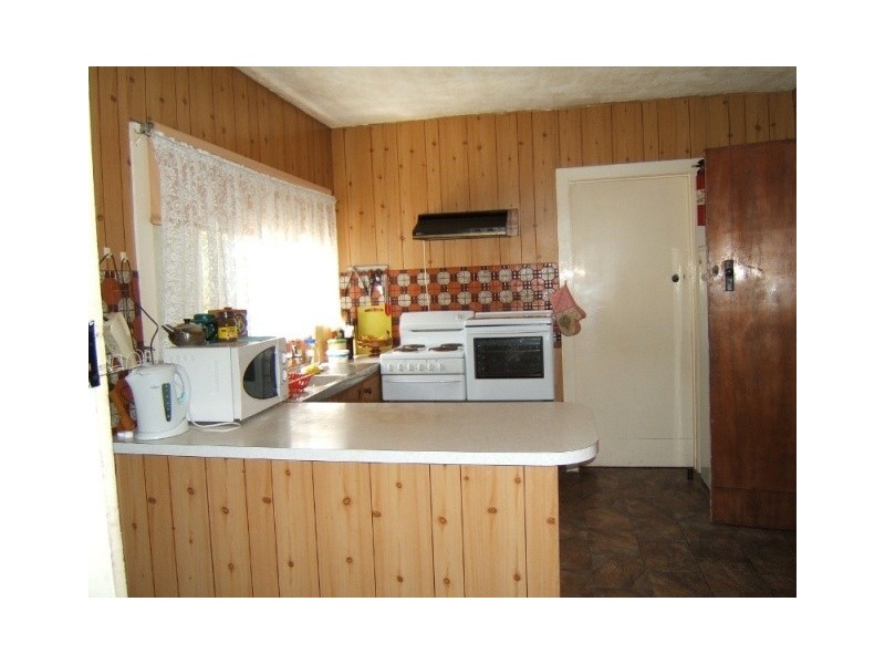 6 Queen Street, Campbell Town TAS 7210