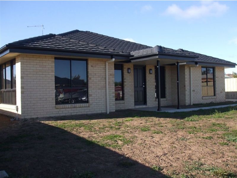 8 Country Field Court, Longford TAS 7301