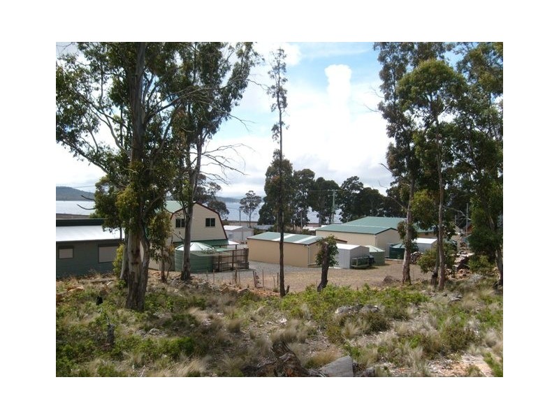 32 Dolerite Crescent, Arthurs Lake TAS 7030