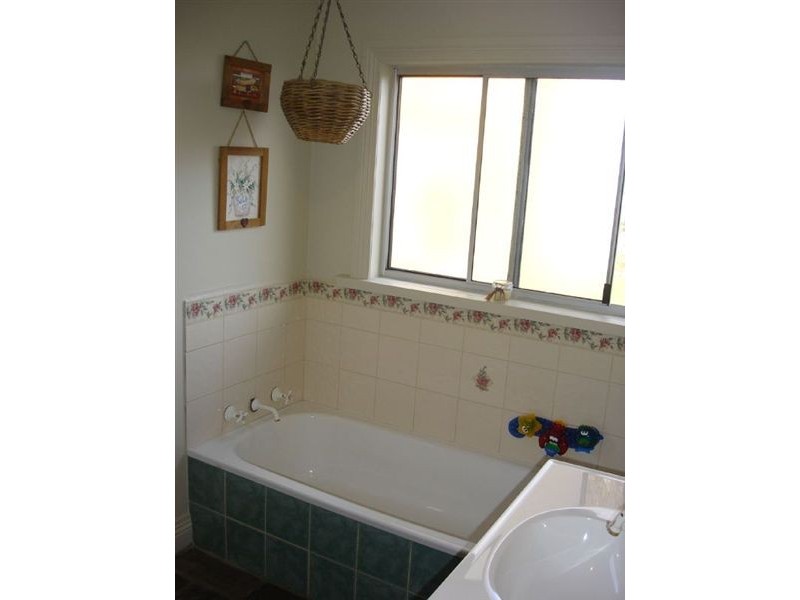 5 Church Street, Cressy TAS 7302