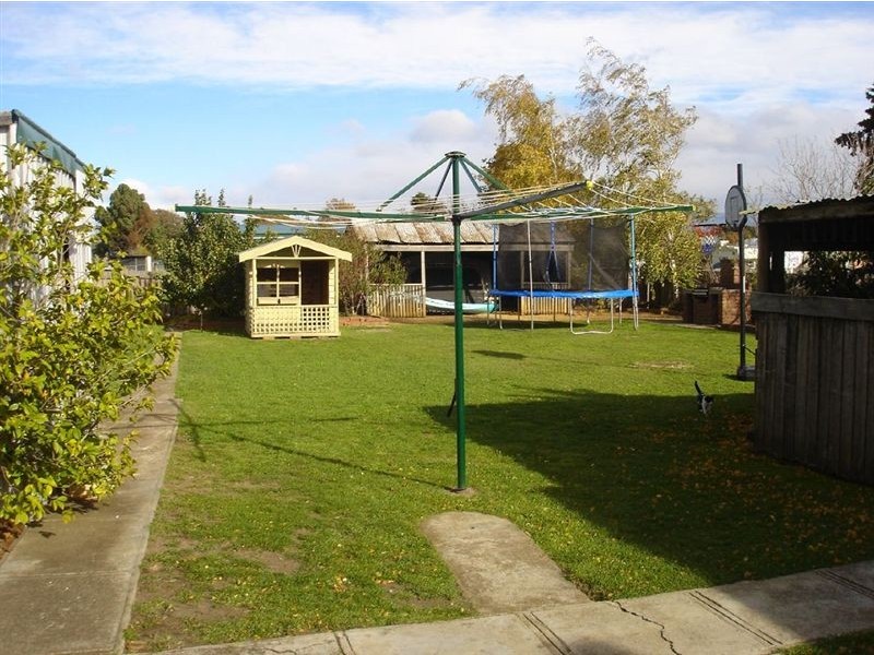 5 Church Street, Cressy TAS 7302