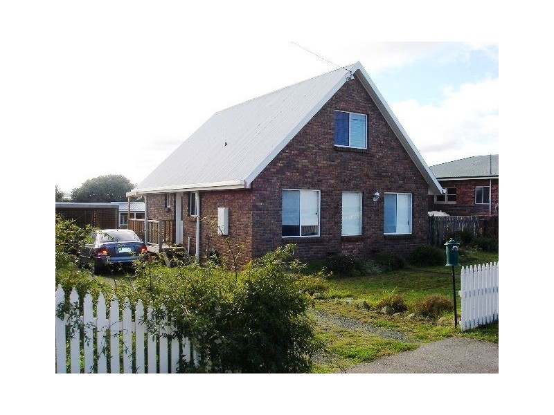 38 Lewis Street, Longford TAS 7301