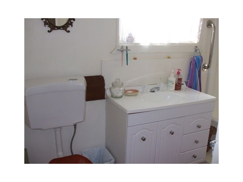 176 Bridge Street, Campbell Town TAS 7210