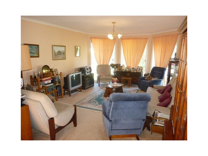 14 Swan Avenue, Longford TAS 7301