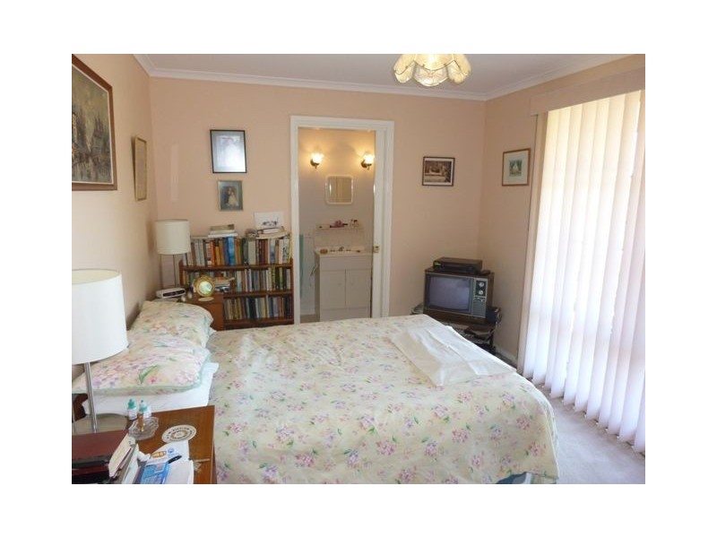 14 Swan Avenue, Longford TAS 7301