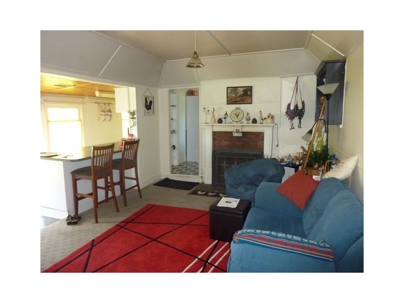 17 Forster Street, Campbell Town TAS 7210