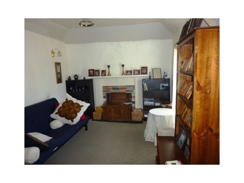 17 Forster Street, Campbell Town TAS 7210