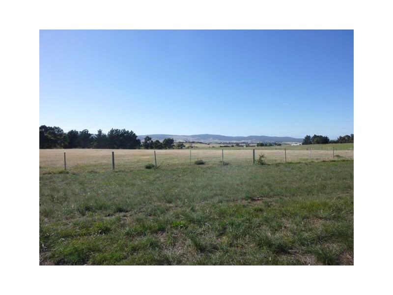 62-72 Grant Street, Campbell Town TAS 7210