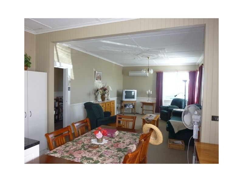 83 Main Street, Cressy TAS 7302