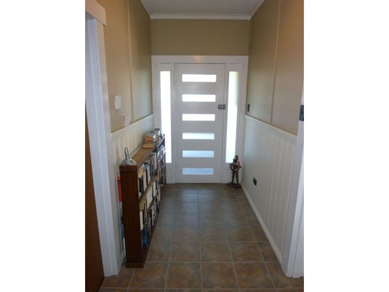 83 Main Street, Cressy TAS 7302