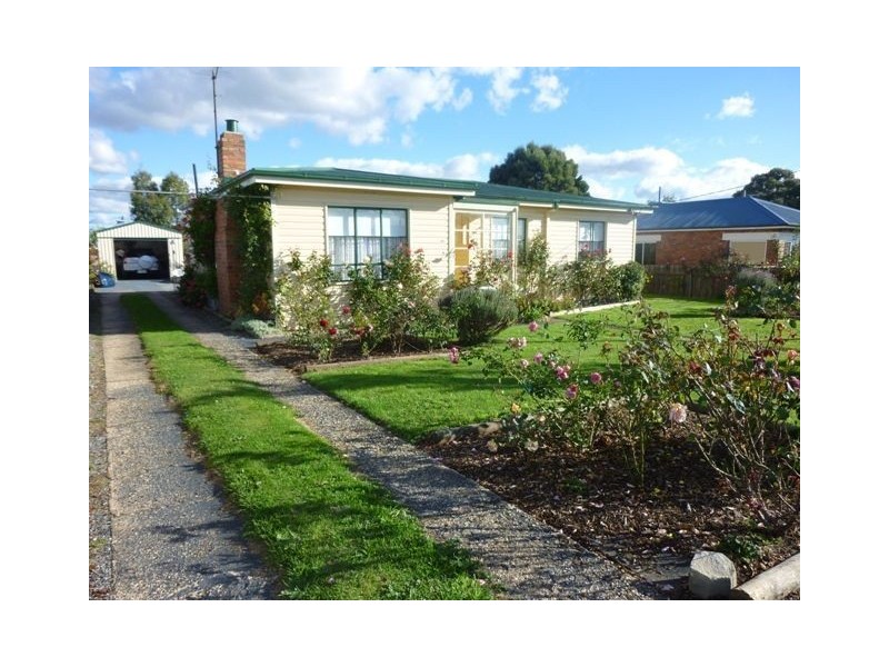28 Pedder Street, Campbell Town TAS 7210