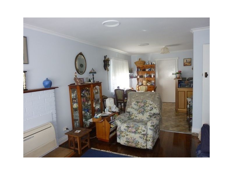 28 Pedder Street, Campbell Town TAS 7210