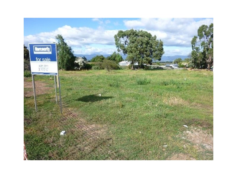 42 Main Street, Cressy TAS 7302