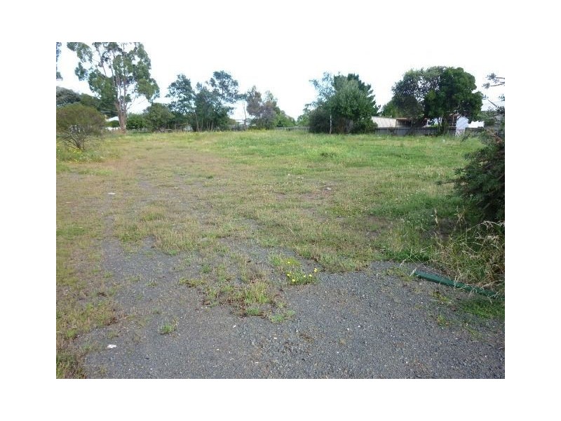 42 Main Street, Cressy TAS 7302