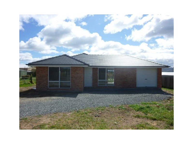 18 Mason Street, Campbell Town TAS 7210