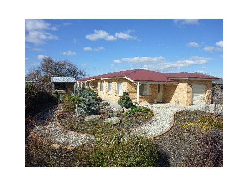 2 Gosling Grove, Longford TAS 7301
