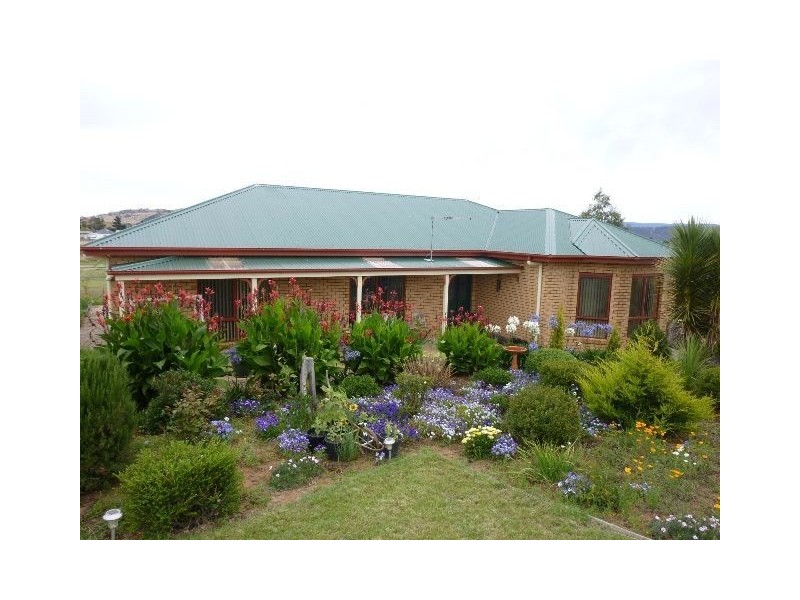 15 Waterloo Street, Ross TAS 7209