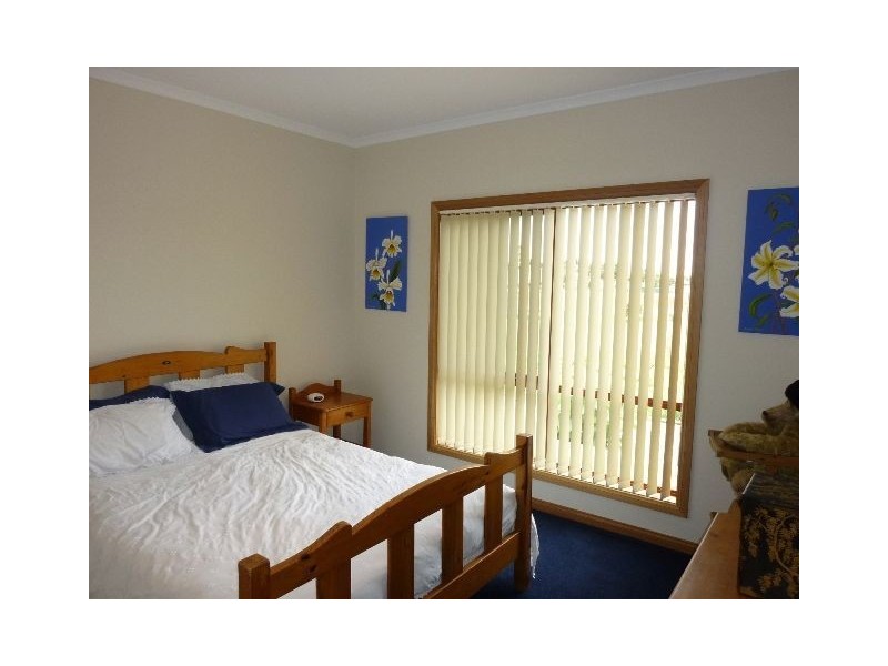 15 Waterloo Street, Ross TAS 7209