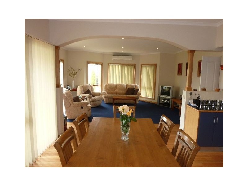 15 Waterloo Street, Ross TAS 7209