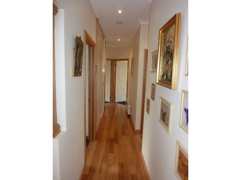 15 Waterloo Street, Ross TAS 7209