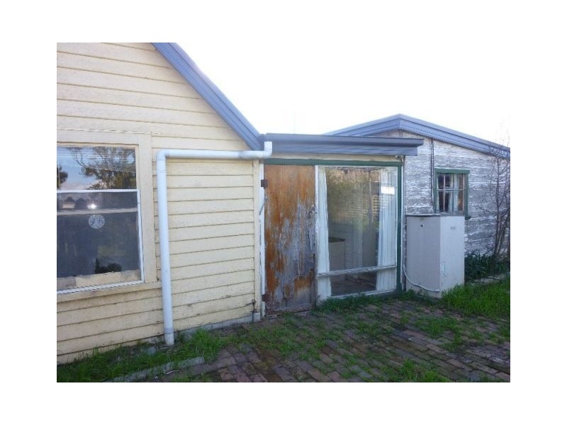 7 King St, Cressy TAS 7302