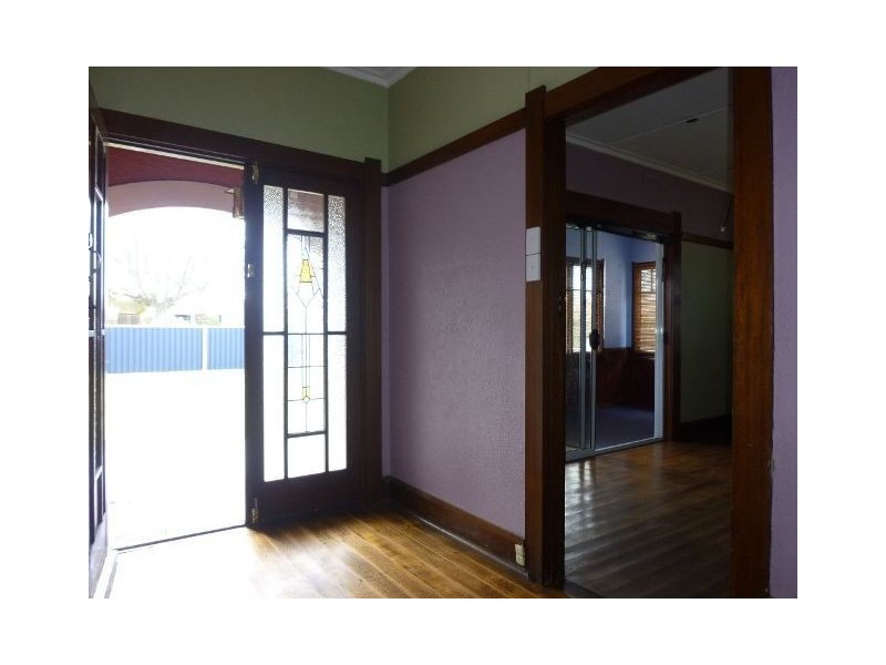 5 Queen Street, Campbell Town TAS 7210