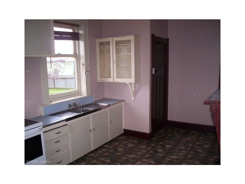 5 Queen Street, Campbell Town TAS 7210