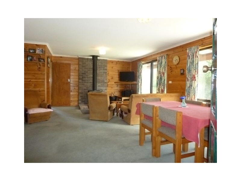10 Brewis Place, Lake Leake TAS 7210