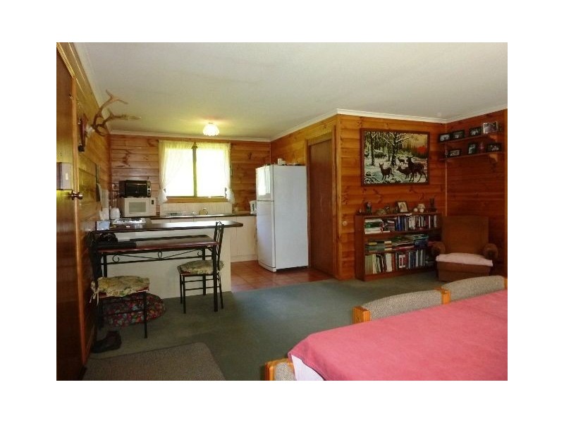 10 Brewis Place, Lake Leake TAS 7210