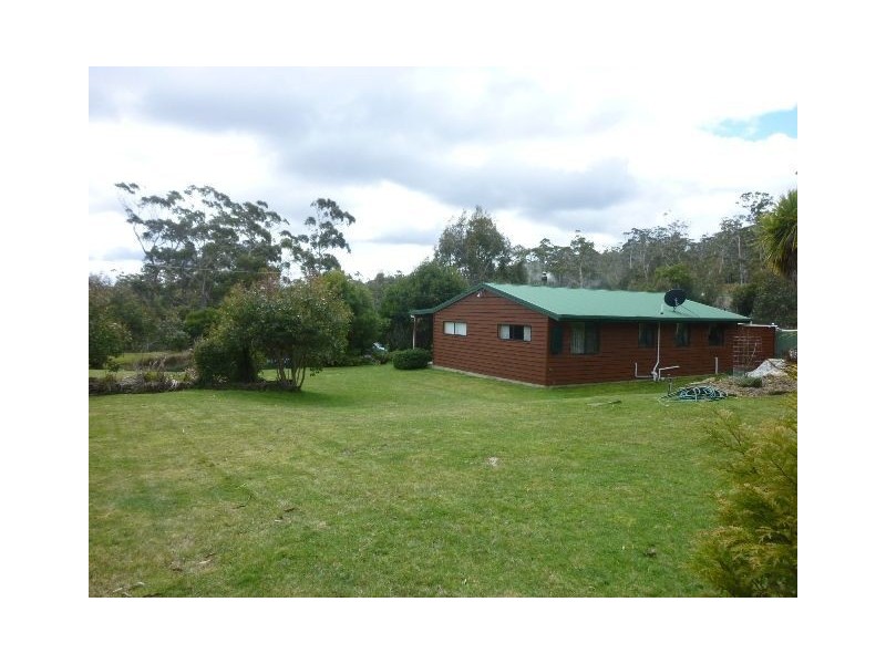 10 Brewis Place, Lake Leake TAS 7210