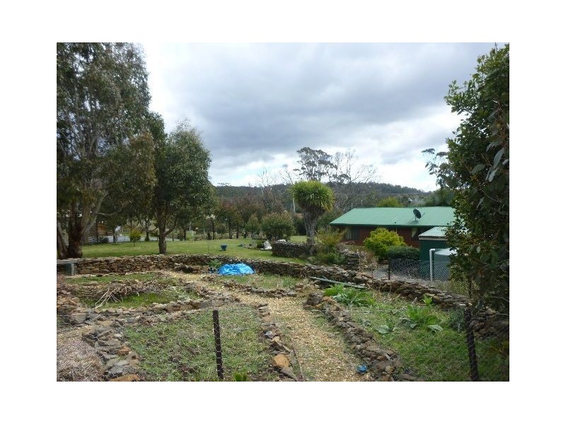 10 Brewis Place, Lake Leake TAS 7210