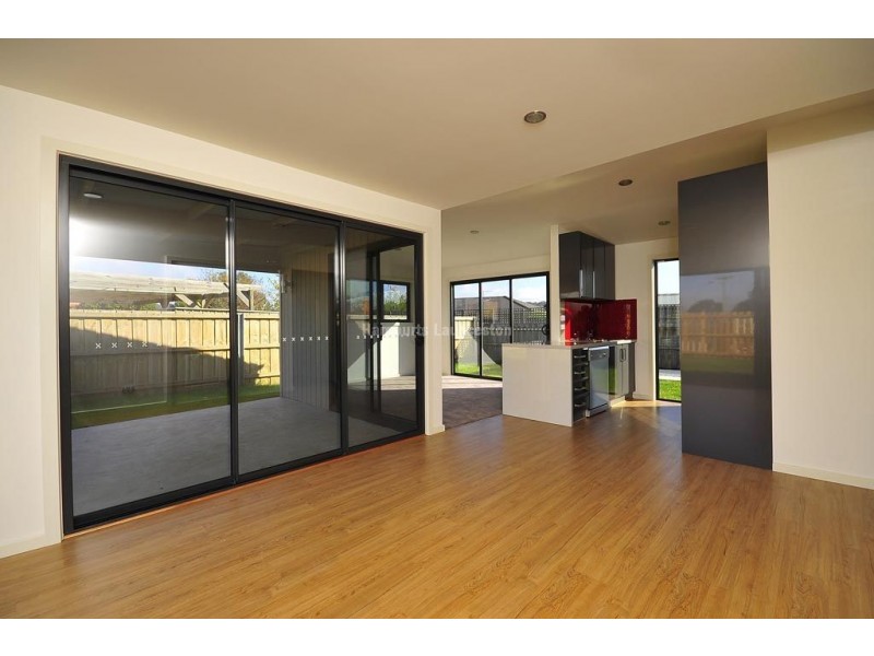 1/8 Banksia Grove, Perth TAS 7300