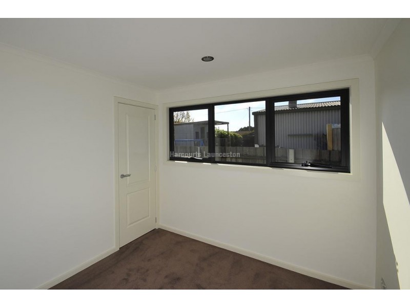 2/8 Banksia Grove, Perth TAS 7300