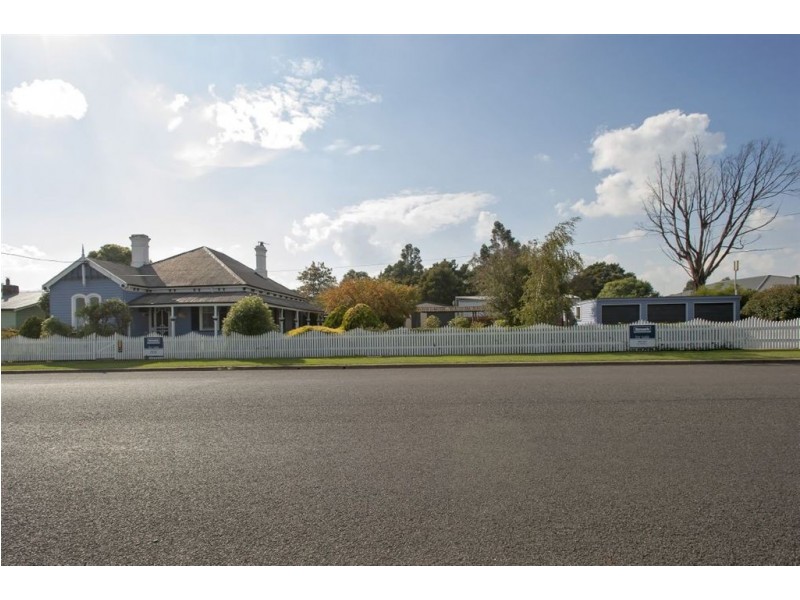 2 Church Street, Cressy TAS 7302