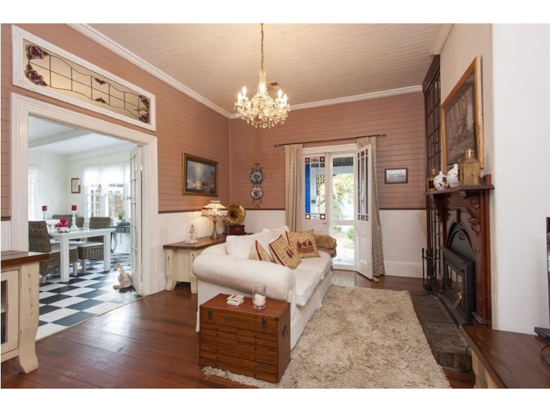 2 Church Street, Cressy TAS 7302