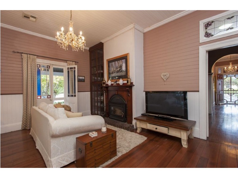 2 Church Street, Cressy TAS 7302