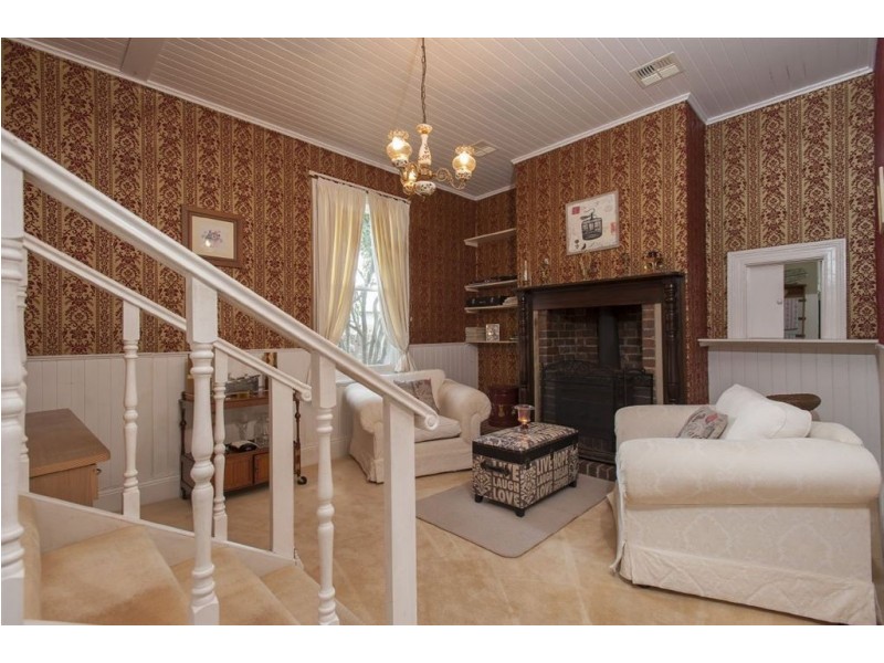 2 Church Street, Cressy TAS 7302