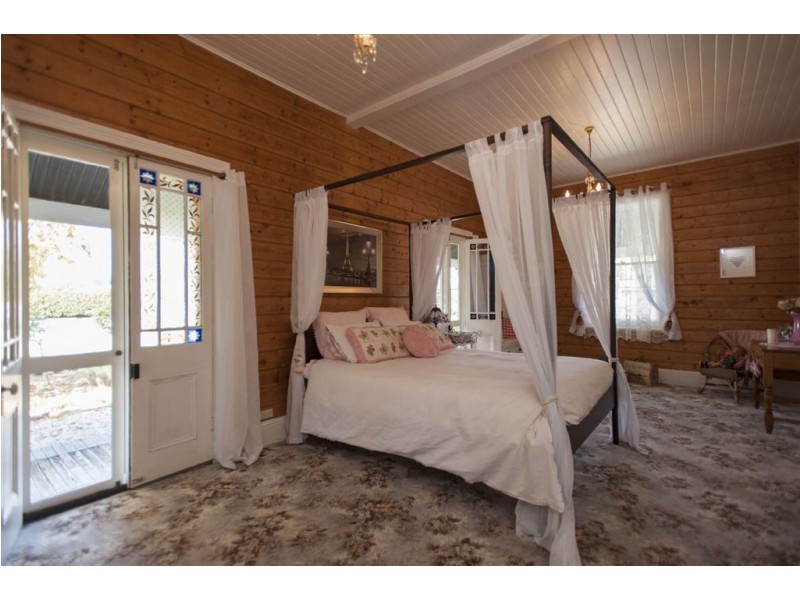 2 Church Street, Cressy TAS 7302