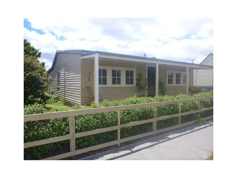 1 Gray Street, Avoca TAS 7213