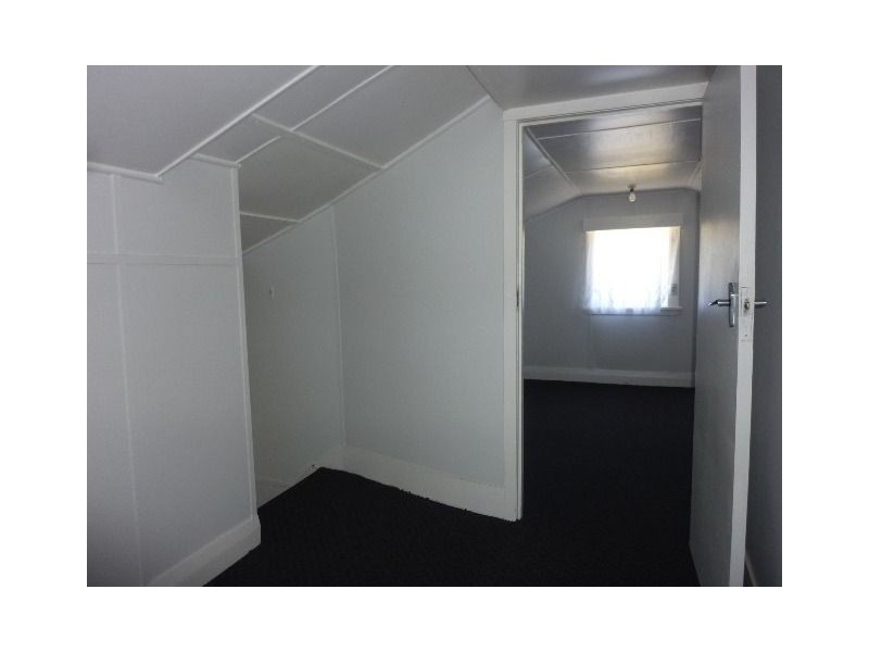 8 High Street, Campbell Town TAS 7210