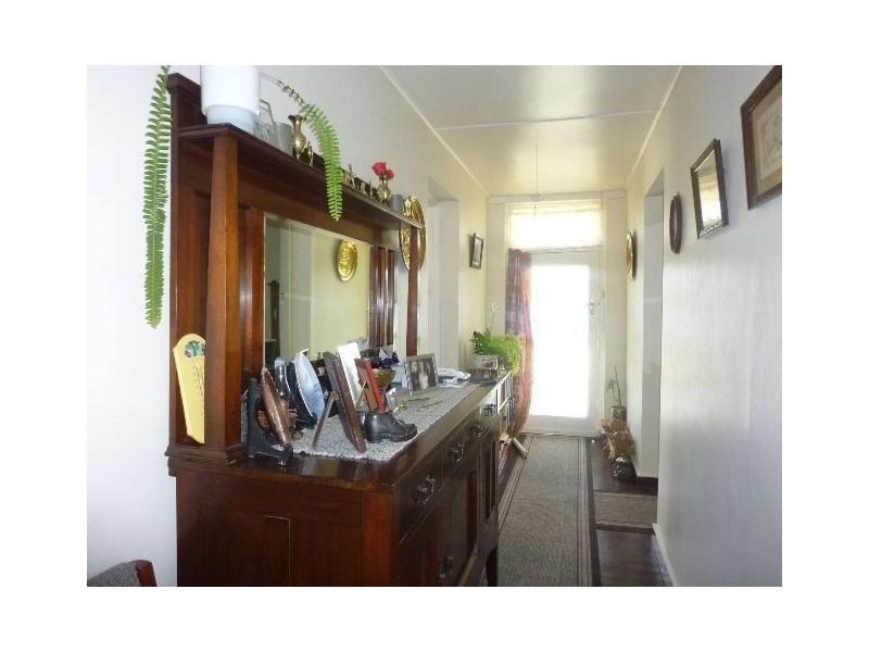 176 Bridge Street, Campbell Town TAS 7210