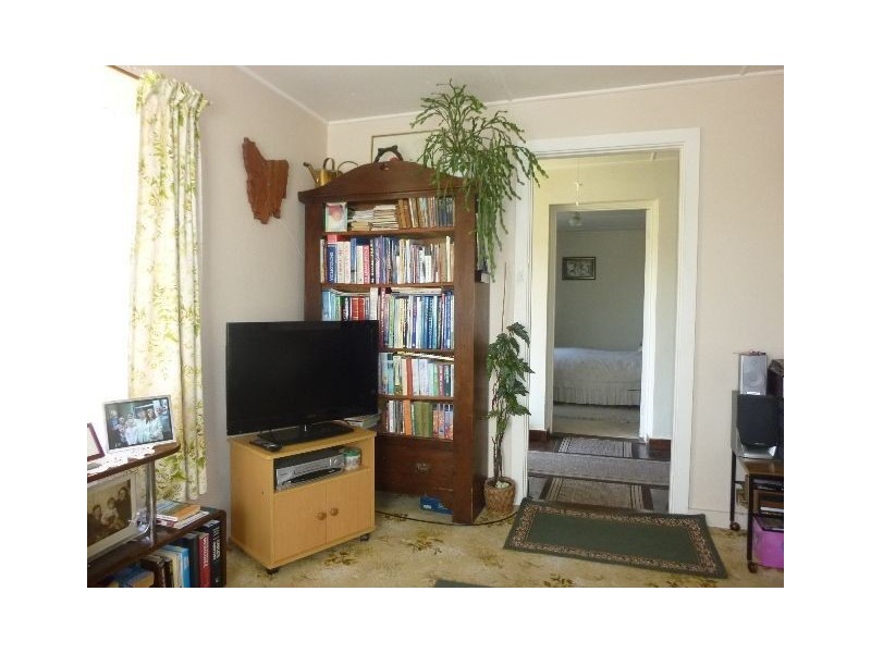 176 Bridge Street, Campbell Town TAS 7210