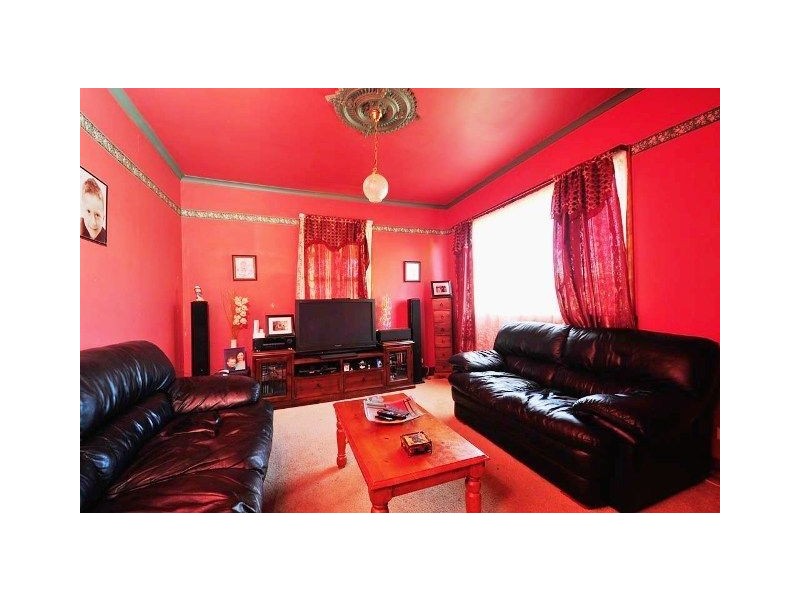 54 Main Street, Cressy TAS 7302