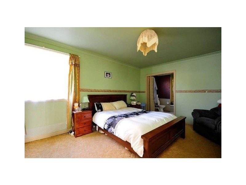 54 Main Street, Cressy TAS 7302