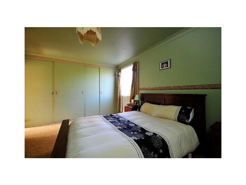 54 Main Street, Cressy TAS 7302