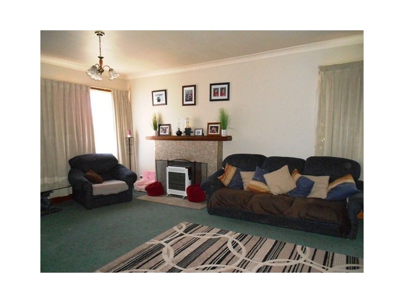 117 Main Road, Cressy TAS 7302