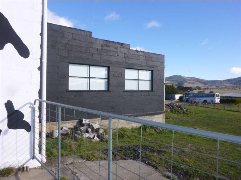 35 Falmouth Street, Avoca TAS 7213