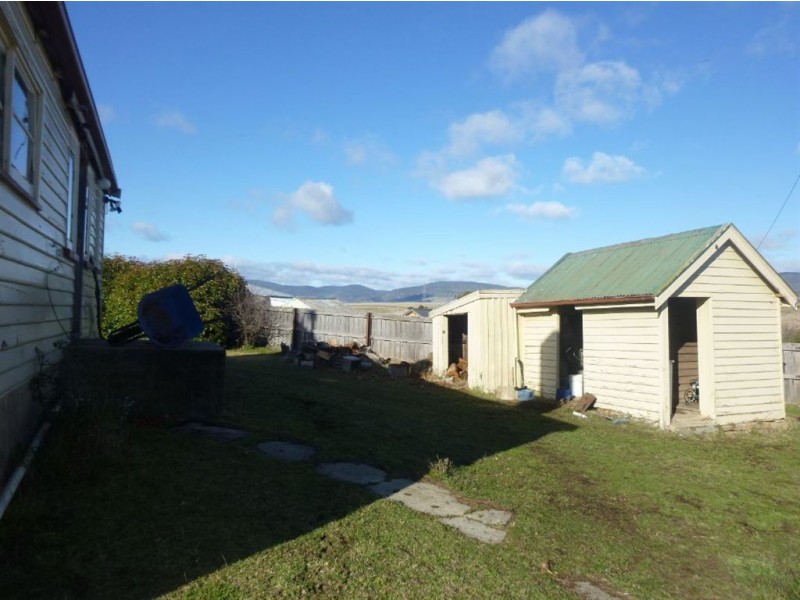 18 Blenheim Street, Avoca TAS 7213