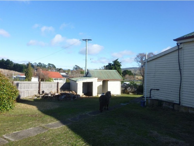 18 Blenheim Street, Avoca TAS 7213